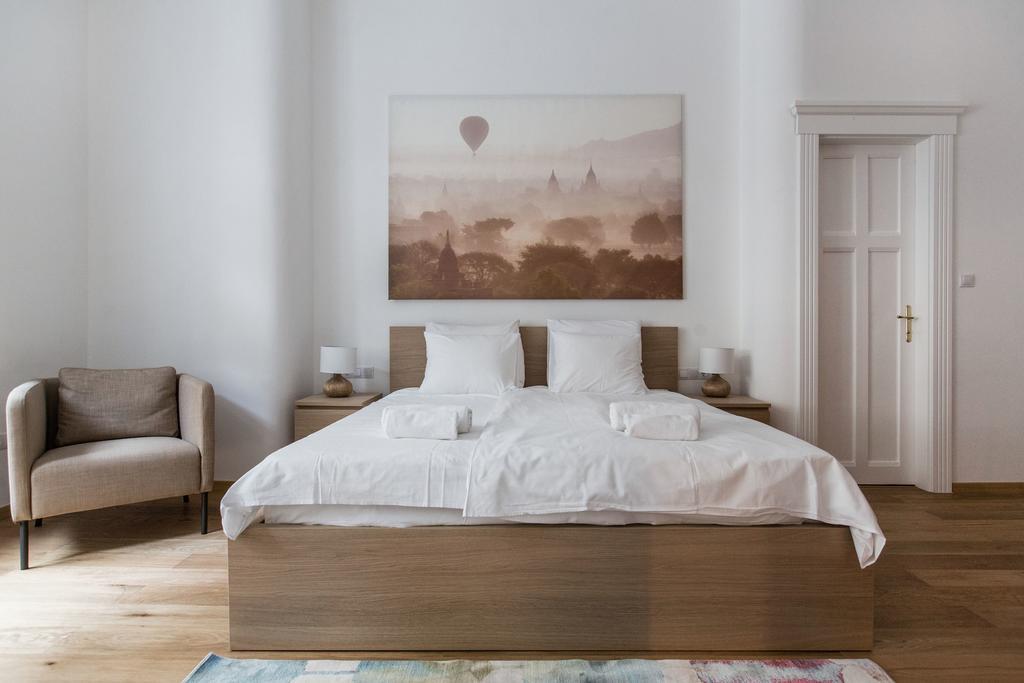 Basilica Dream Home In The Absolute Center Будапеща Екстериор снимка